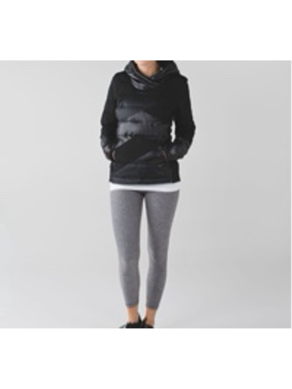 LULULEMON down right cozy black pullover goose down jacket womens size 6
